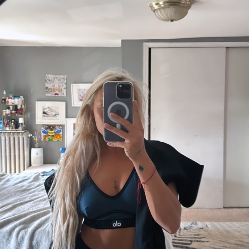 ALO Yoga Black and Blue Bra